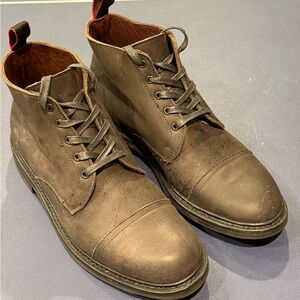 Allen Edmonds "PATTON" Cap-Toe Boots w/ DAINITE RUBBER SOLES 10.5 D GREY (2817)